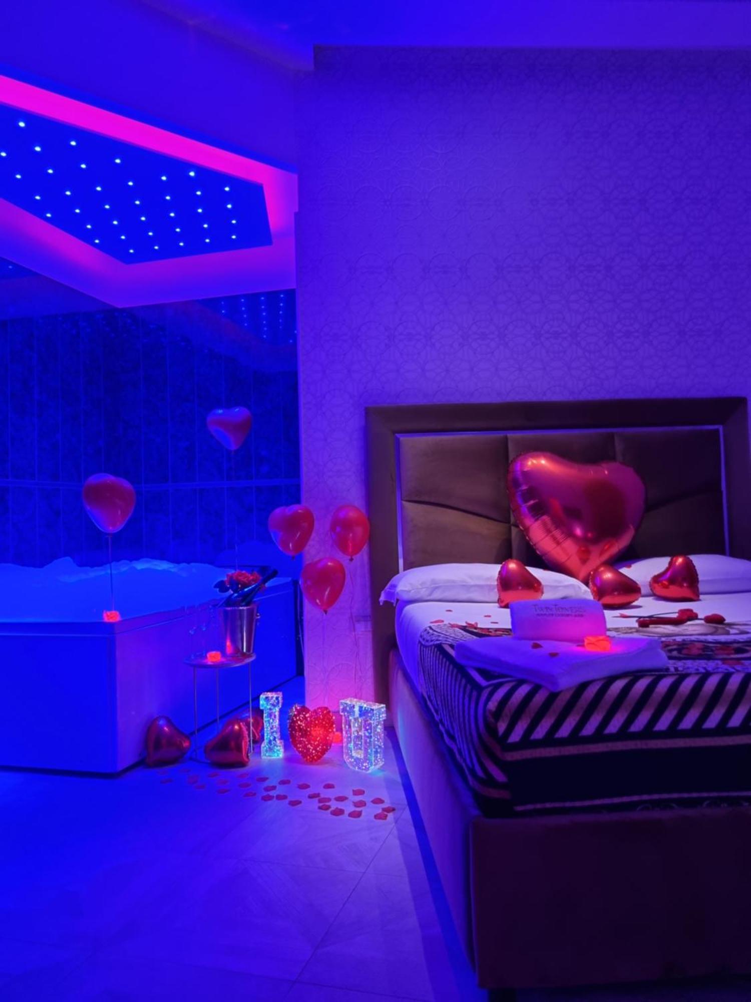 Bed and Breakfast Twin Towers Naples Luxury Exteriér fotografie