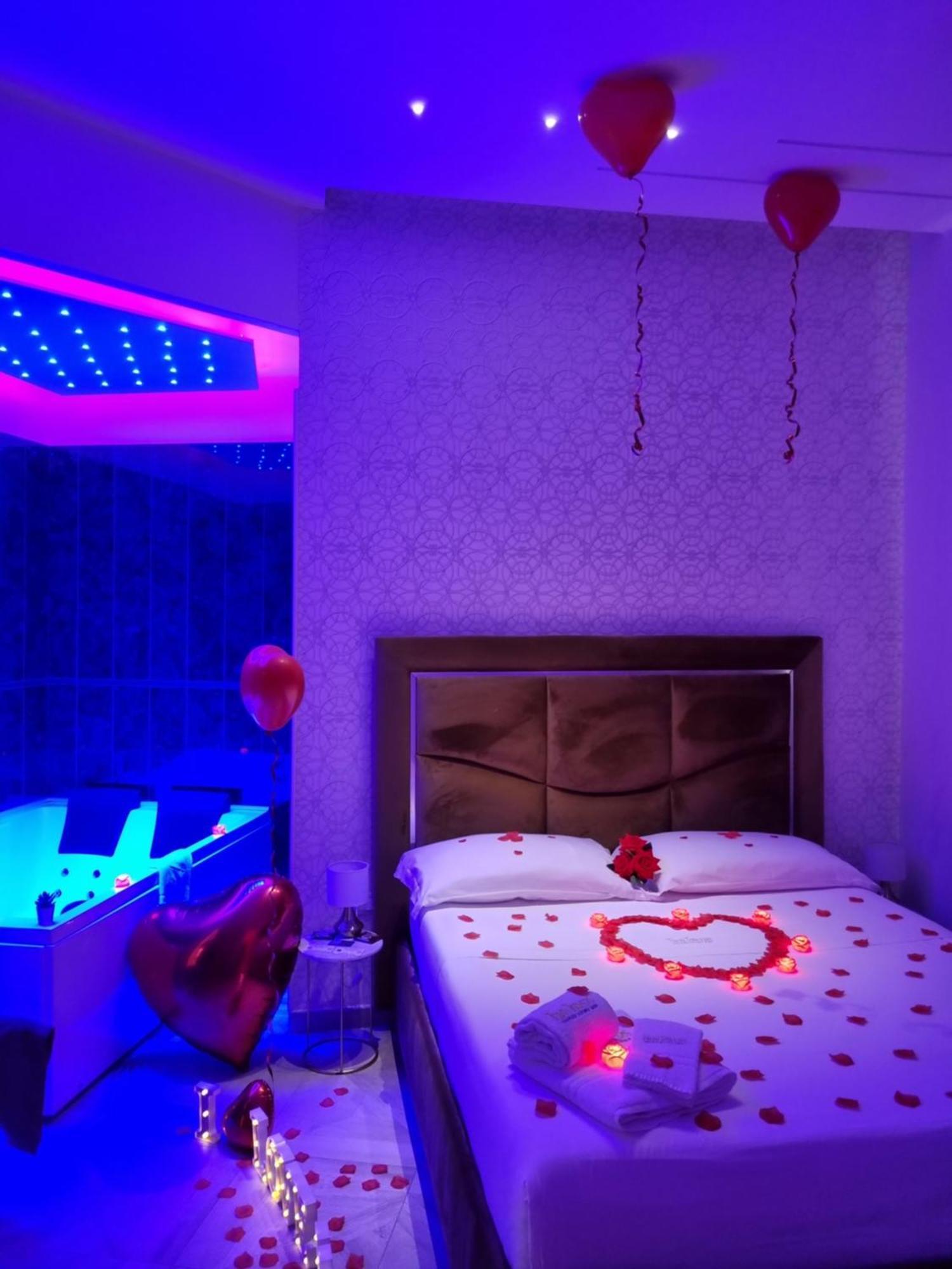 Bed and Breakfast Twin Towers Naples Luxury Exteriér fotografie